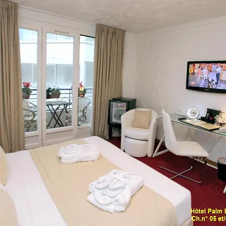 Palm Hotell